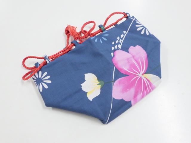 JAPANESE KIMONO / VINTAGE DRAWSTRING BAG / FLOWERS